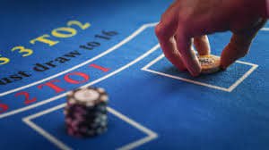 mmk280 Live Dealer ကတ်ဂိမ်းများ Real Table ကစားနေပုံ